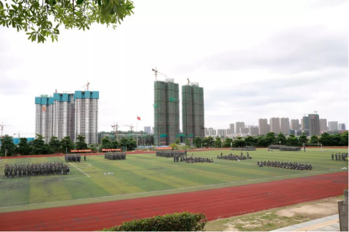 青春正起航——2019级新生开学暨军训开训仪式1887.png