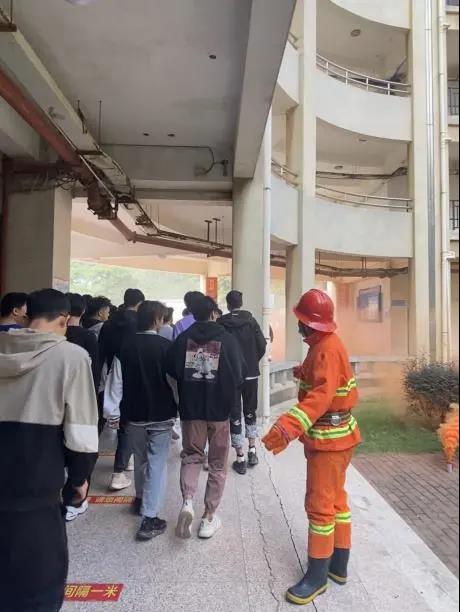 微信图片_20211112095545.jpg